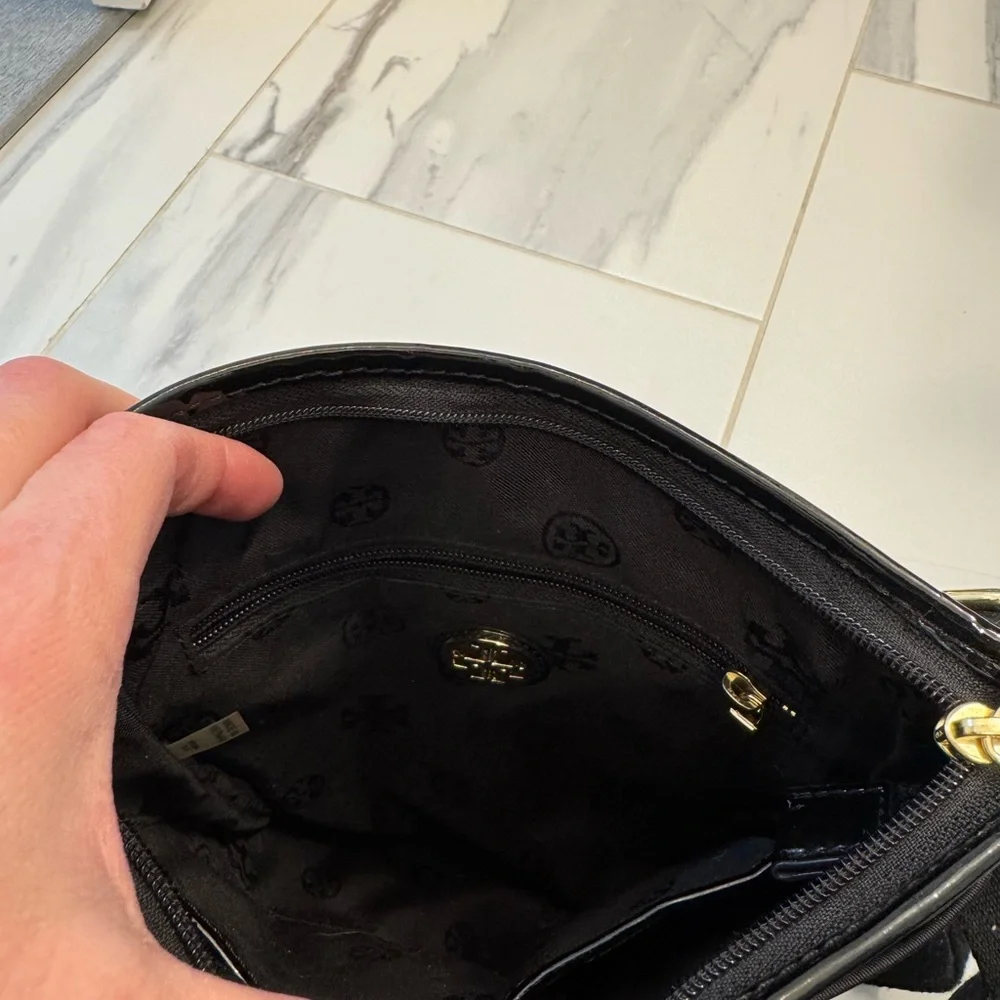 Tory Burch nylon crossbody - Picture 3 of 5